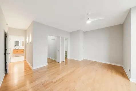 1600 South Prairie Avenue Chicago IL 60616