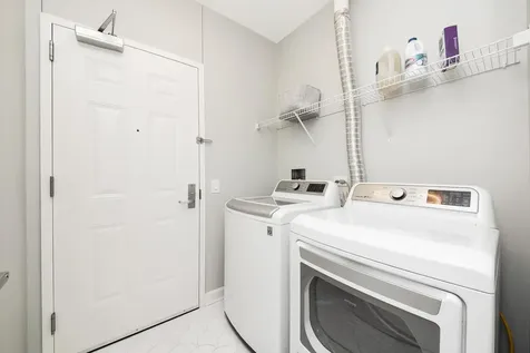 1600 South Prairie Avenue Chicago IL 60616