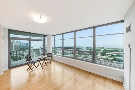 1600 South Prairie Avenue Chicago IL 60616