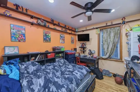 1941 North Harding Avenue Chicago IL 60647