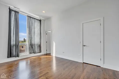 2366 North Seeley Avenue Chicago IL 60647