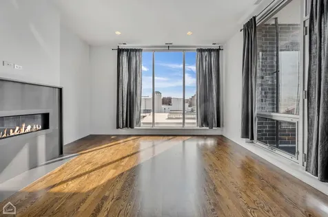 2366 North Seeley Avenue Chicago IL 60647