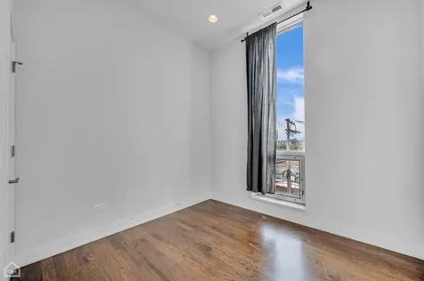 2366 North Seeley Avenue Chicago IL 60647