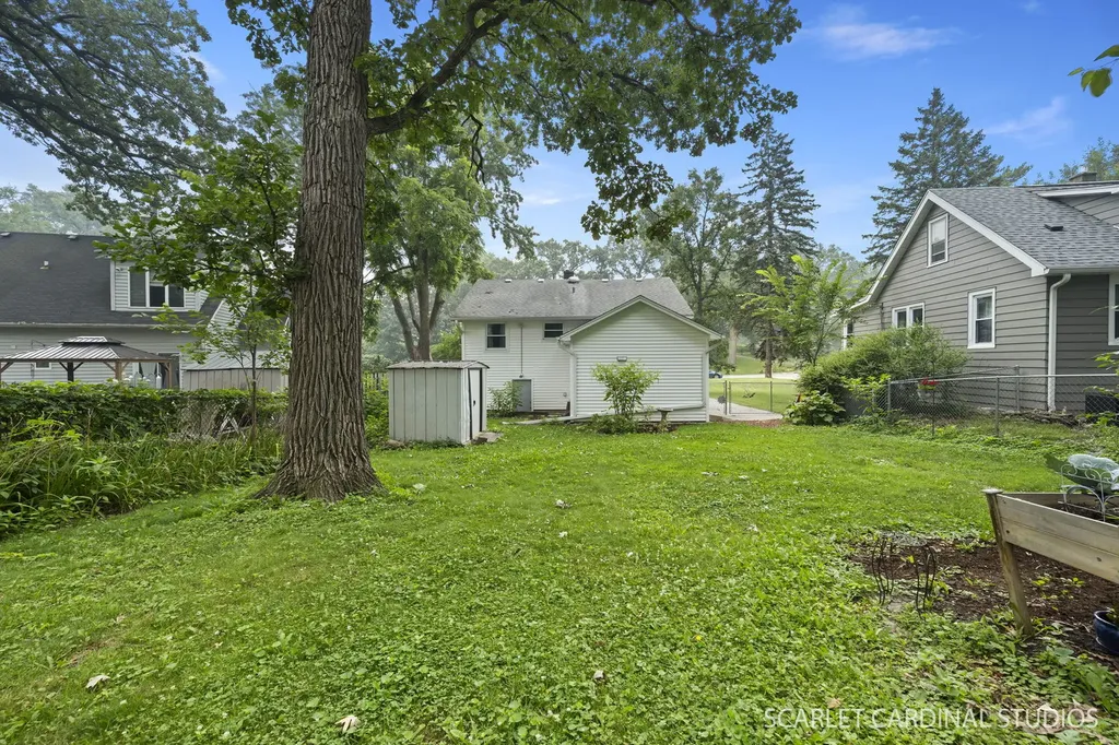 46 South Glenview Avenue Lombard IL 60148