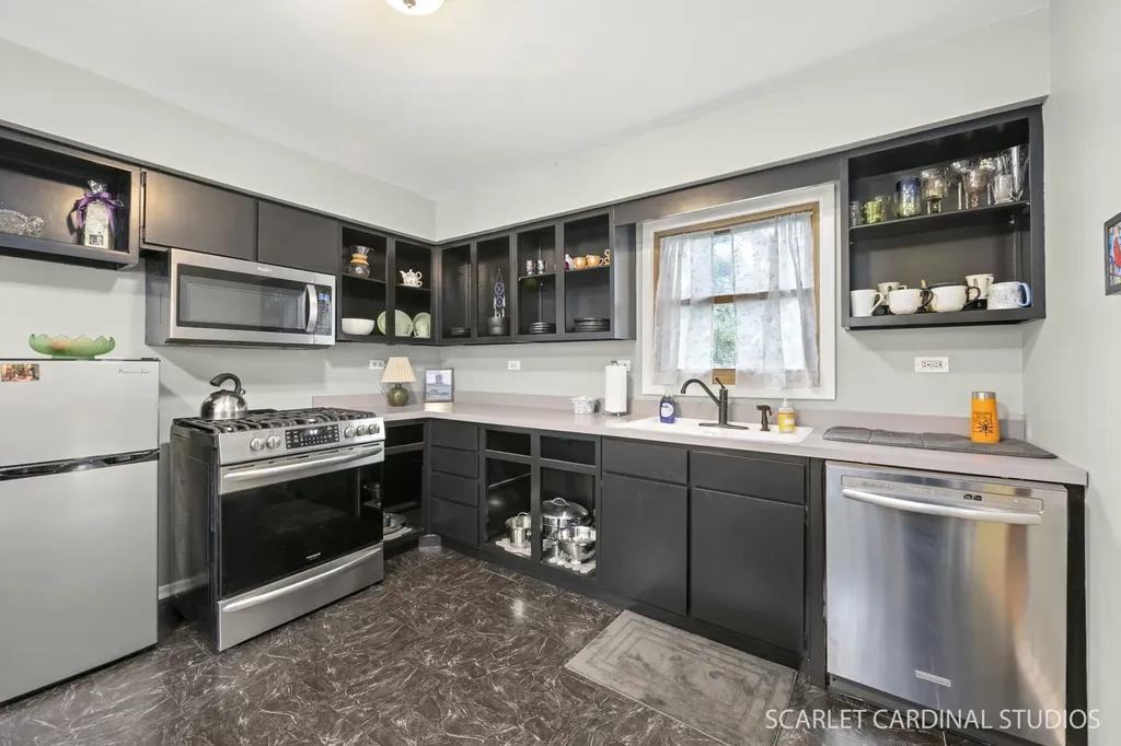 46 South Glenview Avenue Lombard IL 60148