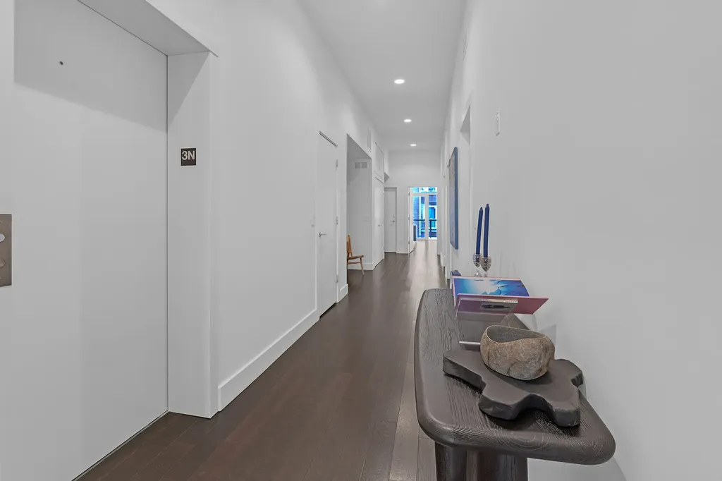 16 North Carpenter Street Chicago IL 60607