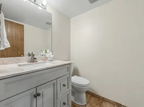 229 Churchill Court Round Lake Beach IL 60073