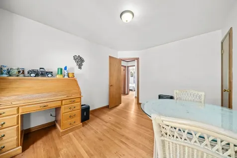 2327 Wisconsin Road Rockford IL 61108