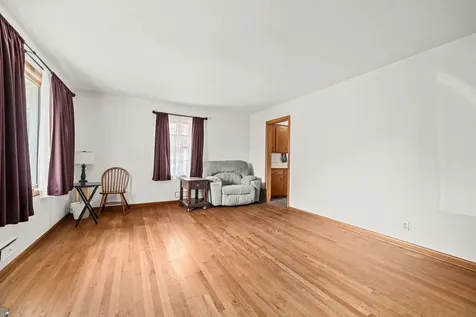 2327 Wisconsin Road Rockford IL 61108