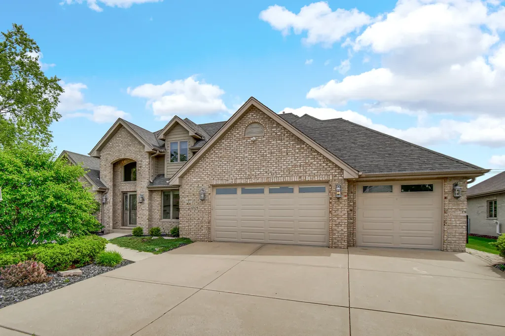 17123 Pointe Drive Orland Park IL 60467