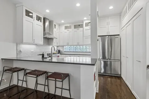 1706 North Bissell Street Chicago IL 60614
