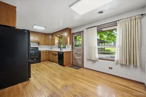 1341 Meadowrue Lane Batavia IL 60510