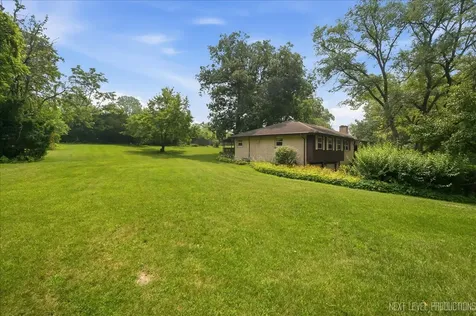 1341 Meadowrue Lane Batavia IL 60510