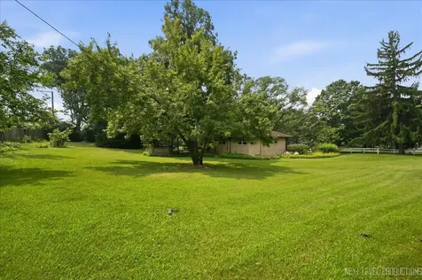 1341 Meadowrue Lane Batavia IL 60510