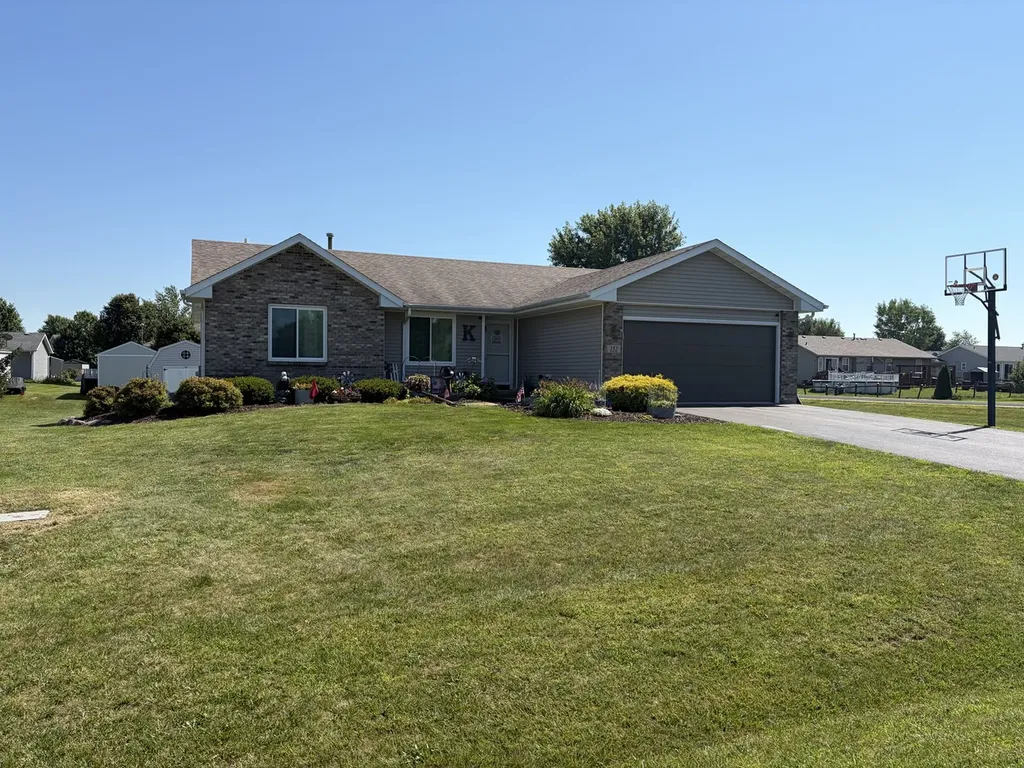 152 Prairie Moon Drive Davis Junction IL 61020
