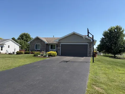 152 Prairie Moon Drive Davis Junction IL 61020