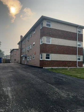 8700 South 82nd Court Hickory Hills IL 60457