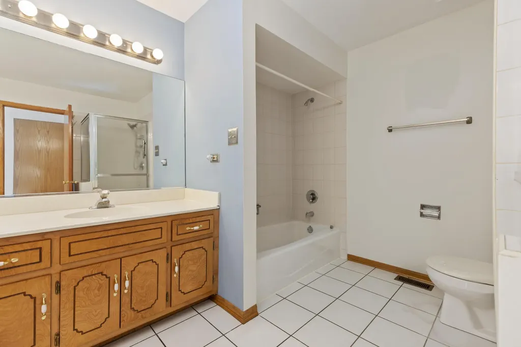 9981 Constitution Drive Orland Park IL 60462
