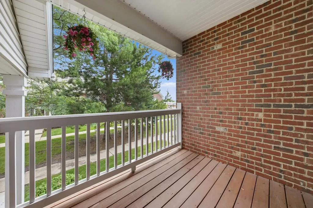 9411 Huber Court Orland Park IL 60467