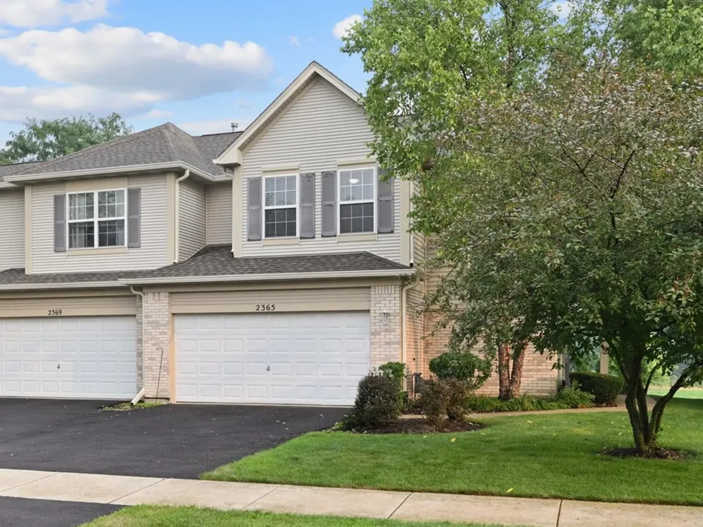 2365 Sunrise Circle Aurora IL 60503