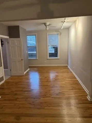 1643 West Beach Avenue Chicago IL 60622