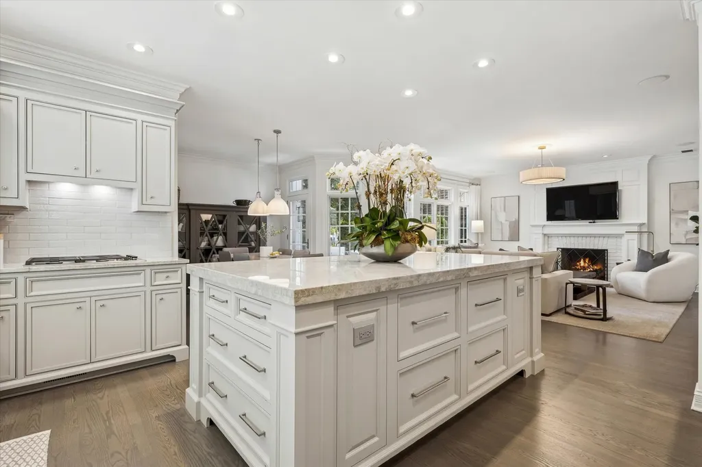 628 South Lincoln Street Hinsdale IL 60521
