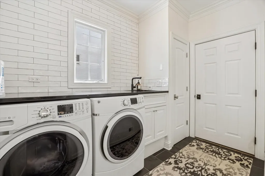 628 South Lincoln Street Hinsdale IL 60521