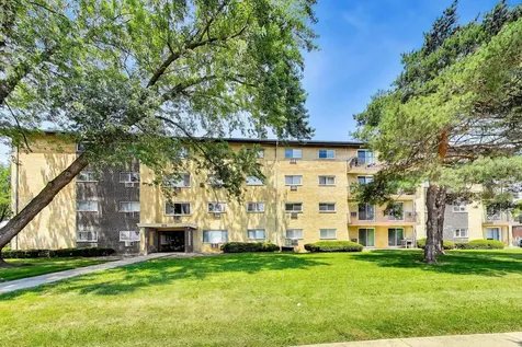 919 North Boxwood Drive Mount Prospect IL 60056