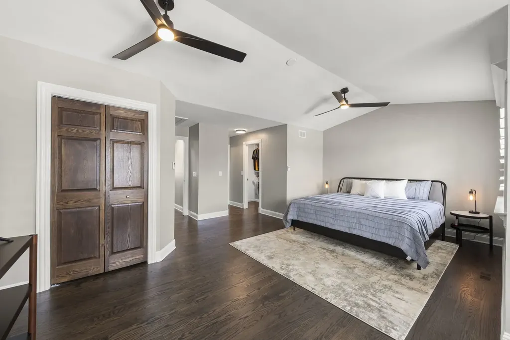 11S471 Rachael Court Willowbrook IL 60527
