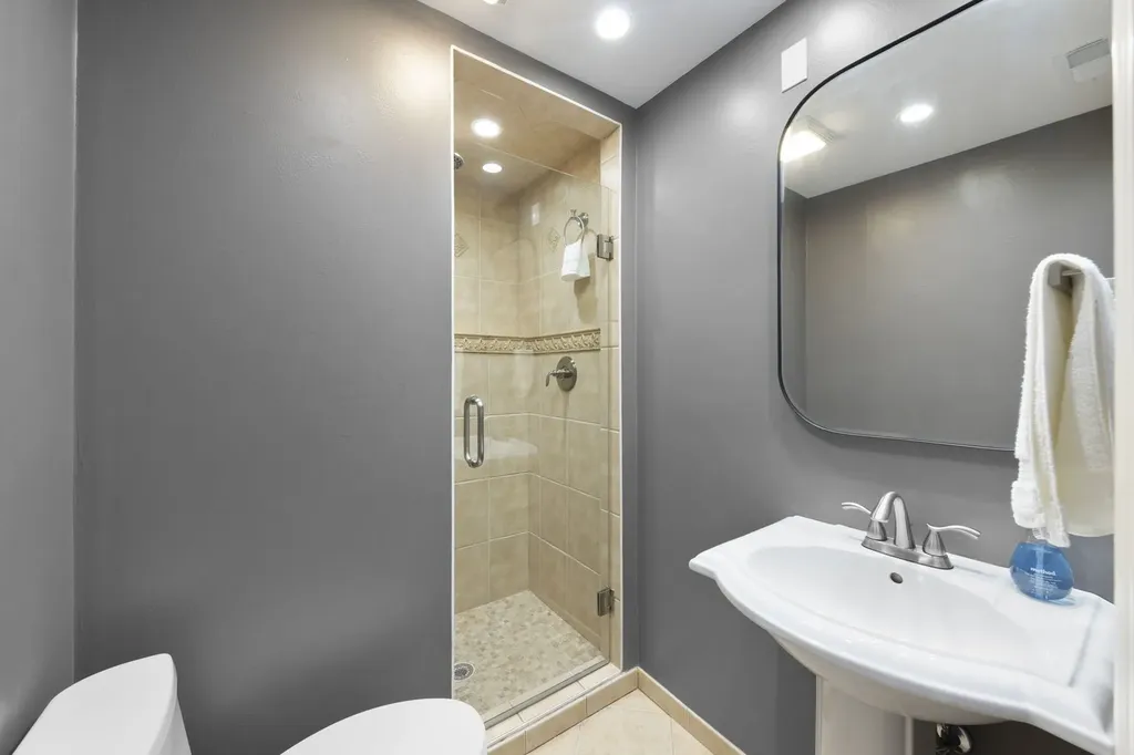 11S471 Rachael Court Willowbrook IL 60527