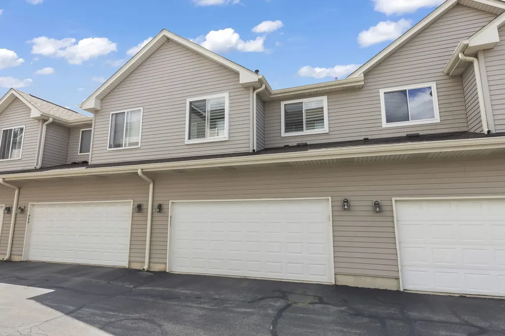 11S471 Rachael Court Willowbrook IL 60527