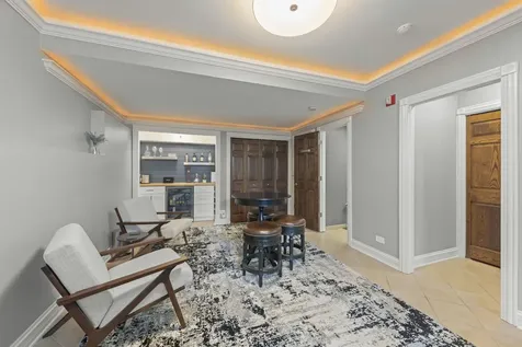 11S471 Rachael Court Willowbrook IL 60527
