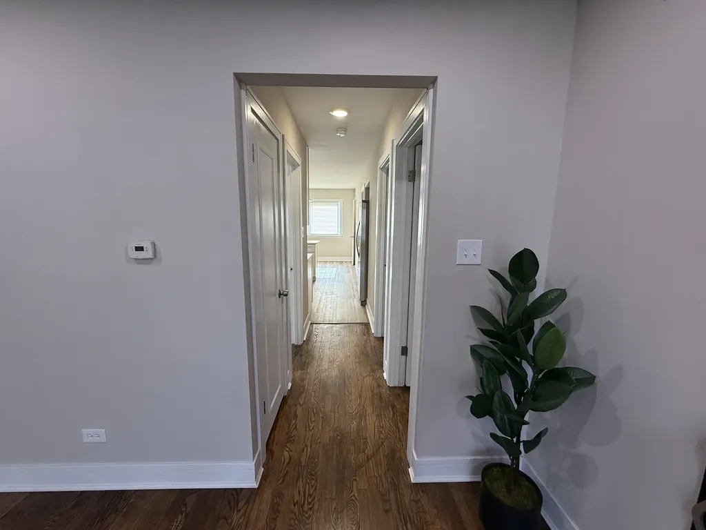 8642 South Indiana Avenue Chicago IL 60619