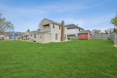 117 Sunrise Avenue Willowbrook IL 60527