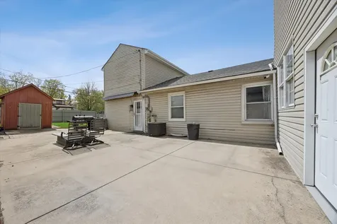 117 Sunrise Avenue Willowbrook IL 60527