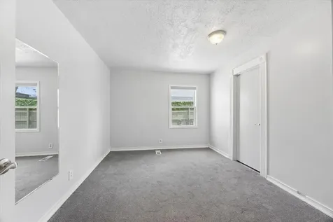 117 Sunrise Avenue Willowbrook IL 60527