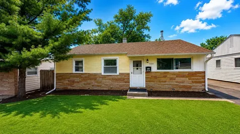 334 South Seymour Avenue Mundelein IL 60060