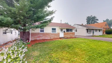 334 South Seymour Avenue Mundelein IL 60060