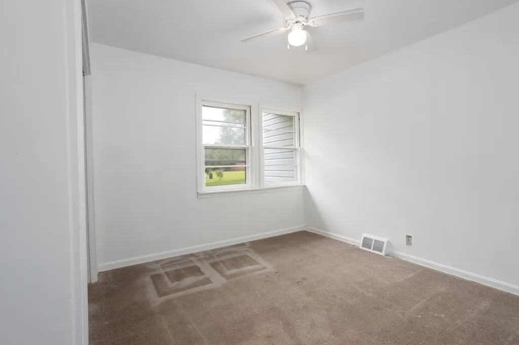 425 North Main Lombard IL 60148
