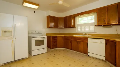425 North Main Lombard IL 60148