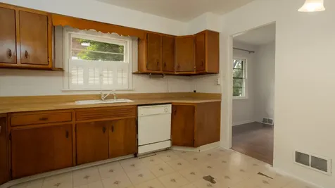 425 North Main Lombard IL 60148