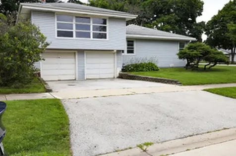 425 North Main Lombard IL 60148