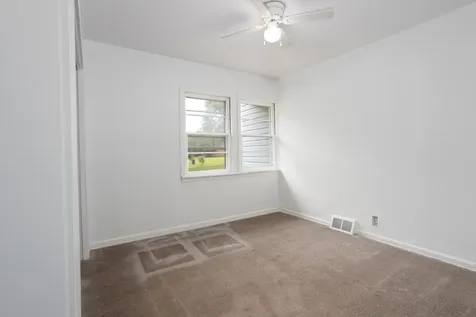 425 North Main Lombard IL 60148