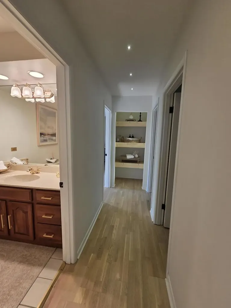 3S220 Blackcherry Lane Glen Ellyn IL 60137