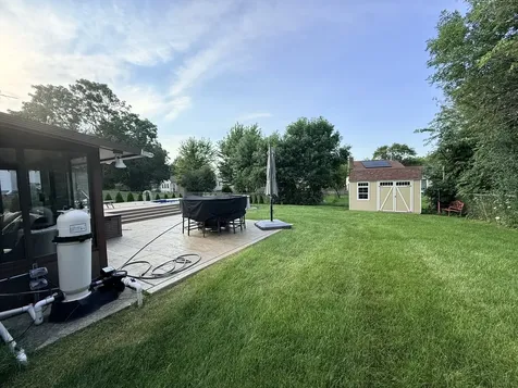 1316 Chalfont Drive Schaumburg IL 60194