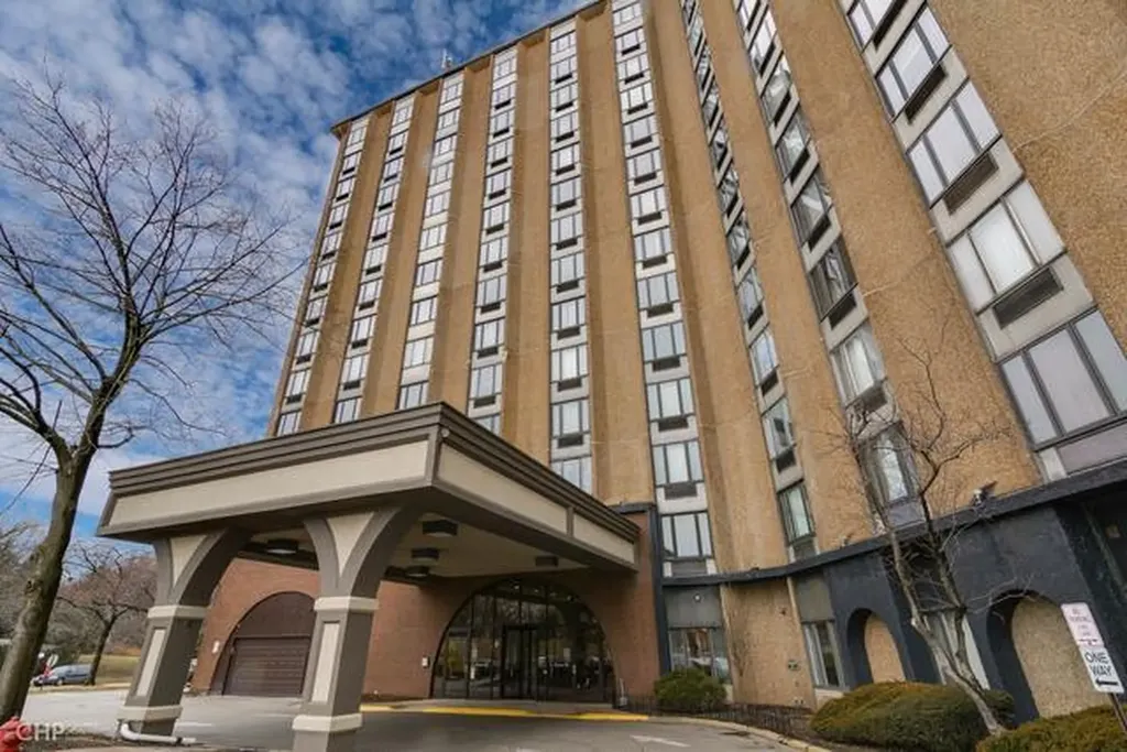 1 Renaissance Place Palatine IL 60067
