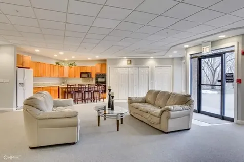 1 Renaissance Place Palatine IL 60067