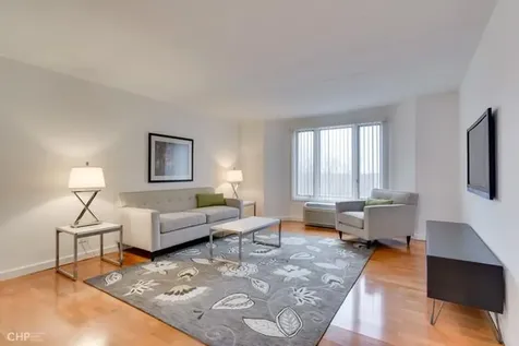 1 Renaissance Place Palatine IL 60067