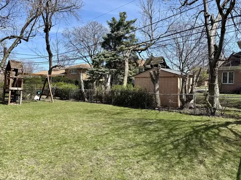 9131 Kilbourn Avenue Skokie IL 60076