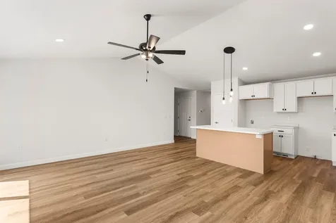 610 Patterson Drive Fisher IL 61843